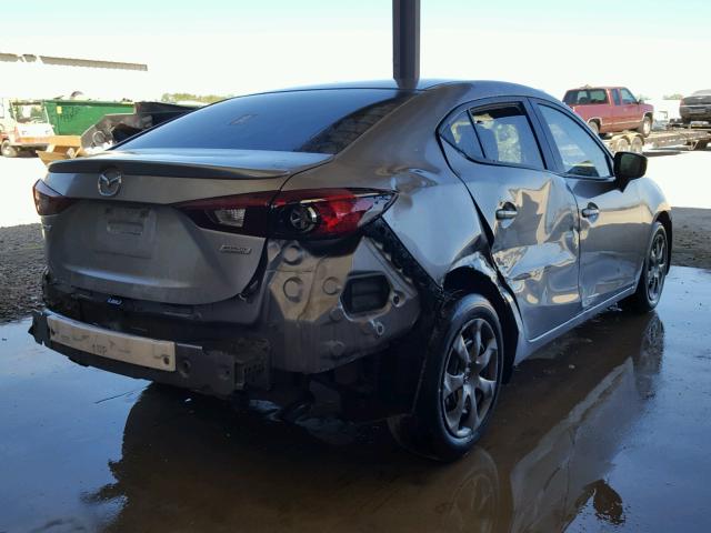 JM1BM1T76F1272650 - 2015 MAZDA 3 SV GRAY photo 4