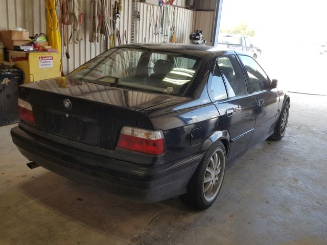 WBACA5315NFG02232 - 1992 BMW 318 I BLACK photo 4