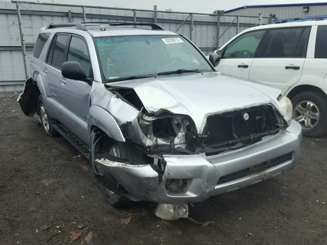 JTEBU14R370112017 - 2007 TOYOTA 4RUNNER SR SILVER photo 1