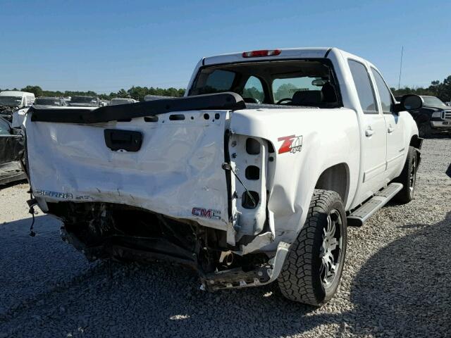 3GTEK33M49G194668 - 2009 GMC SIERRA K15 WHITE photo 4