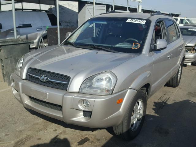 KM8JN72D86U373279 - 2006 HYUNDAI TUCSON GLS SILVER photo 2