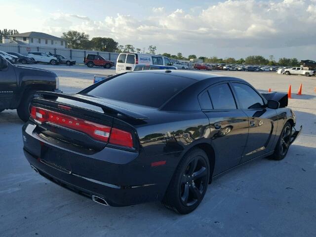 2C3CDXHG2DH695969 - 2013 DODGE CHARGER SX BLACK photo 4