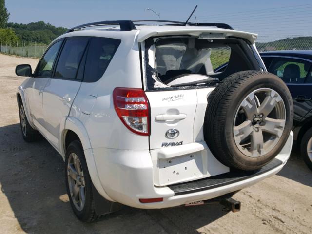 2T3RF4DV8BW089429 - 2011 TOYOTA RAV4 SPORT WHITE photo 3