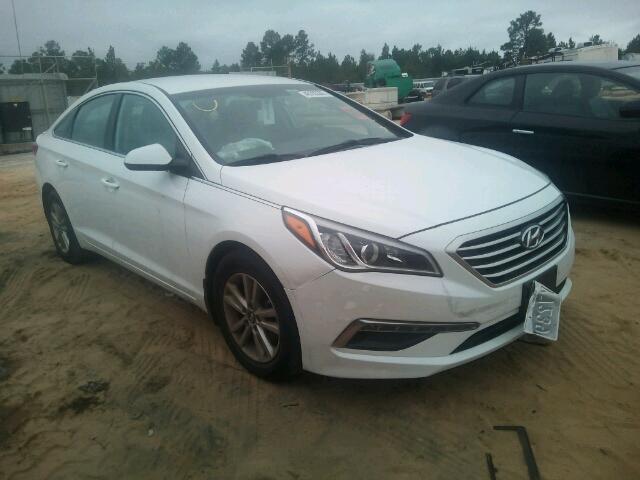 5NPE24AF8FH247210 - 2015 HYUNDAI SONATA SE WHITE photo 1