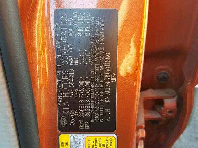 KNDJJ741895011860 - 2009 KIA BORREGO LX ORANGE photo 10