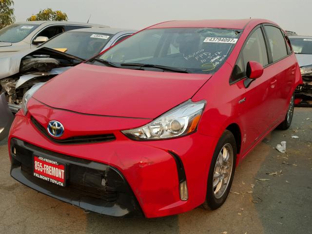 JTDZN3EU8HJ057204 - 2017 TOYOTA PRIUS V RED photo 2