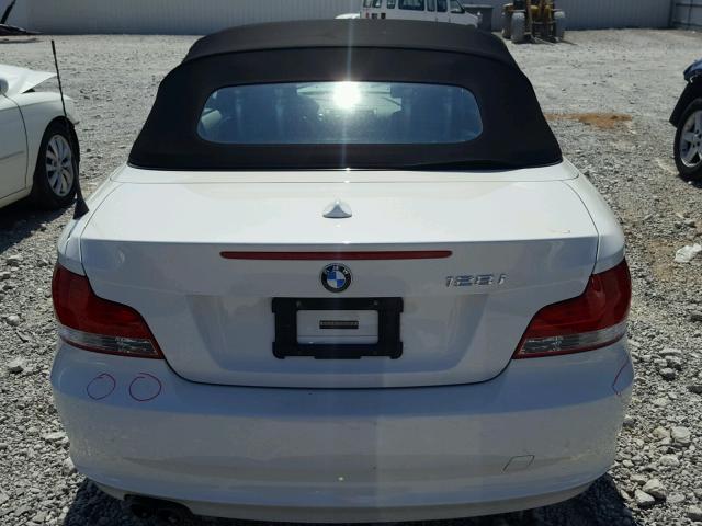 WBAUL7C59AVJ77530 - 2010 BMW 128 I WHITE photo 6