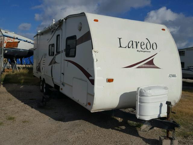 4YDT284285J458868 - 2005 KEYSTONE LAREDO WHITE photo 1