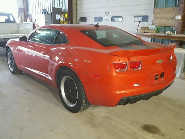 2G1FA1EV4A9174235 - 2010 CHEVROLET CAMARO LS ORANGE photo 3