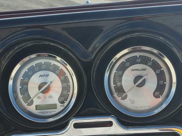 1HD1FCW1X6Y607990 - 2006 HARLEY-DAVIDSON FLHTCUI Қызыл фото 8