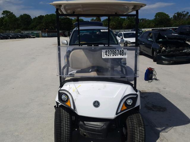 J0A104294 - 2018 GOLF CART WHITE photo 9