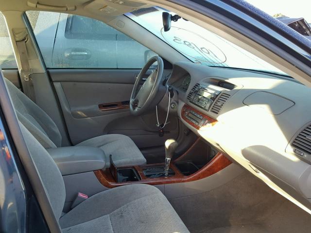 JTDBE30K920072413 - 2002 TOYOTA CAMRY LE 蓝色 照片 5