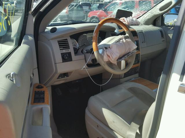 1A8HW58238F143157 - 2008 CHRYSLER ASPEN LIMI 白色 照片 9