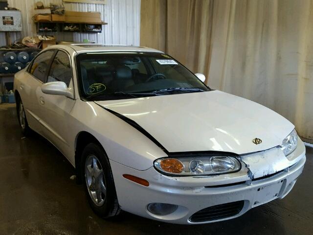 1G3GR64HX24165086 - 2002 OLDSMOBILE AURORA WHITE photo 1