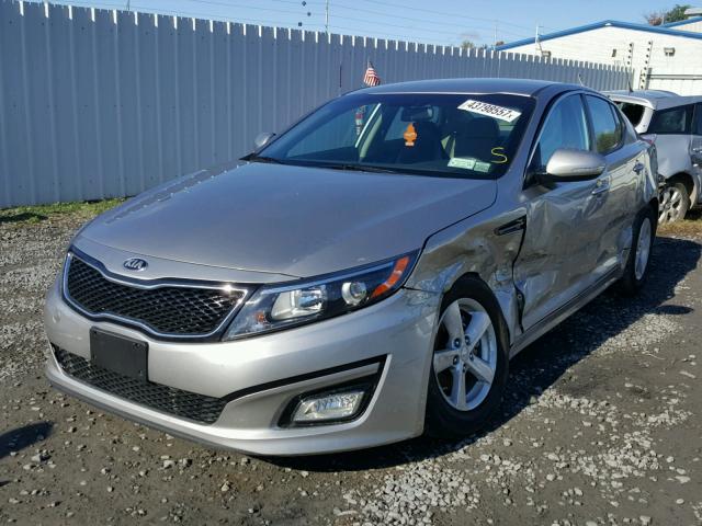 KNAGM4A75F5556495 - 2015 KIA OPTIMA LX SILVER photo 2