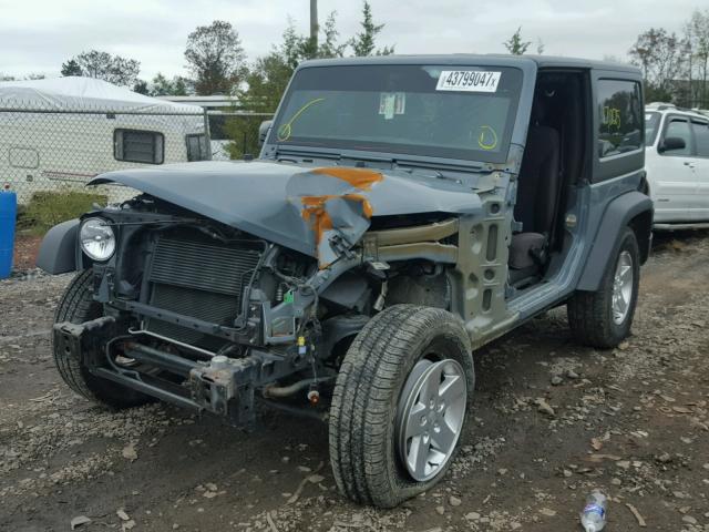 1C4AJWAG0EL270609 - 2014 JEEP WRANGLER S Boz foto 2