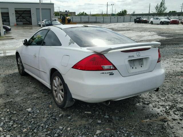 1HGCM826X6A008998 - 2006 HONDA ACCORD WHITE photo 3