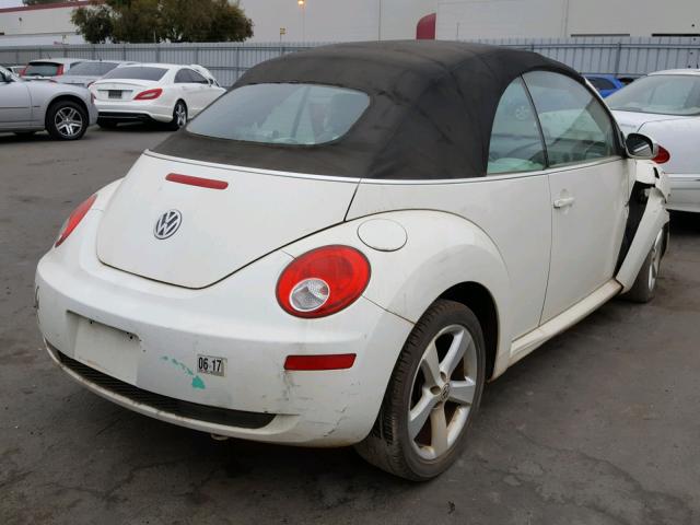 3VWFG31Y07M410510 - 2007 VOLKSWAGEN NEW BEETLE 白色 照片 4