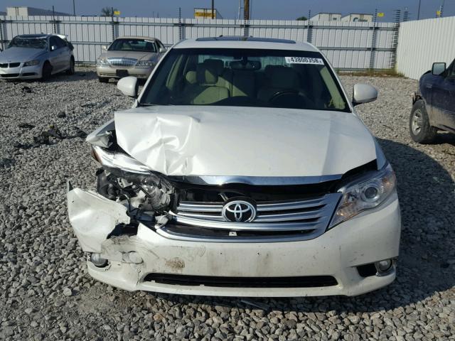 4T1BK3DB5BU399124 - 2011 TOYOTA AVALON BAS WHITE photo 7