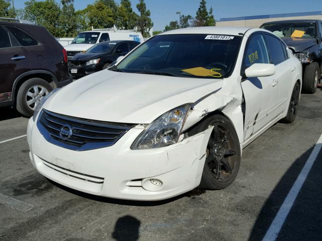 1N4AL2AP6CC133518 - 2012 NISSAN ALTIMA BAS WHITE photo 2