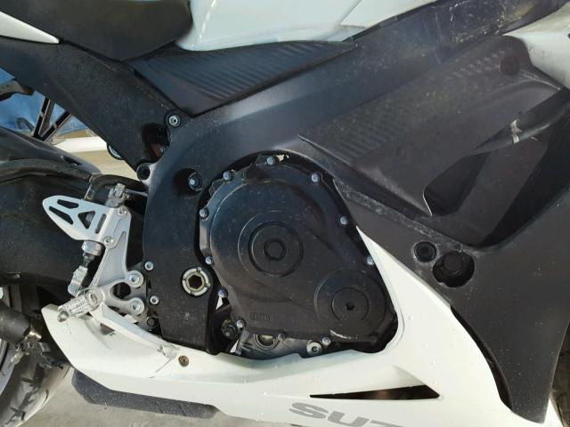 JS1GN7FA4E2100553 - 2014 SUZUKI GSX-R600 WHITE photo 7