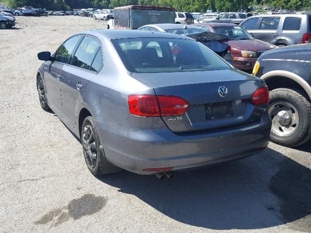 3VW1K7AJ0CM382298 - 2012 VOLKSWAGEN JETTA BASE 灰色 照片 3