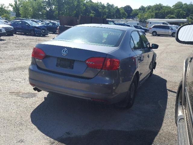 3VW1K7AJ0CM382298 - 2012 VOLKSWAGEN JETTA BASE 灰色 照片 4