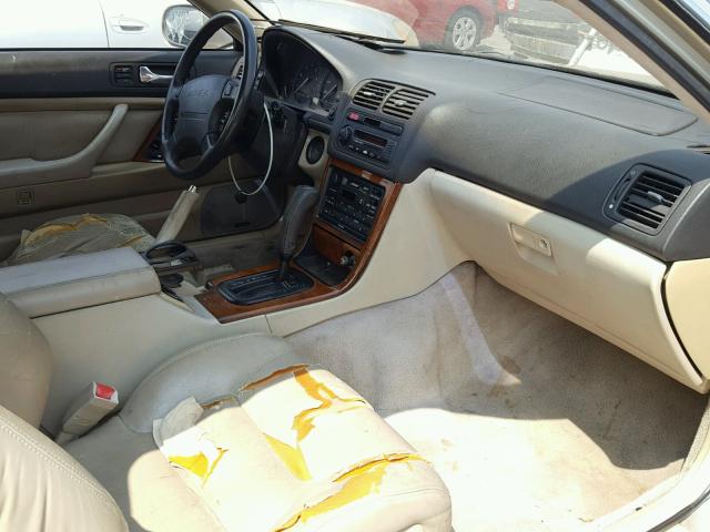 JH4KA8271RC000758 - 1994 ACURA LEGEND LS BEIGE photo 5