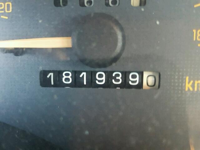 1G2WP52K51F248040 - 2001 PONTIAC GRAND PRIX BLACK photo 8