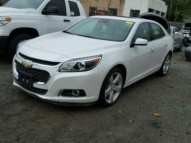 1G11G5SXXFF252926 - 2015 CHEVROLET MALIBU LTZ WHITE photo 2