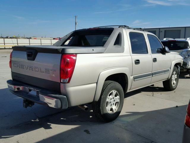 3GNEC12Z15G203729 - 2005 CHEVROLET AVALANCHE GOLD photo 4