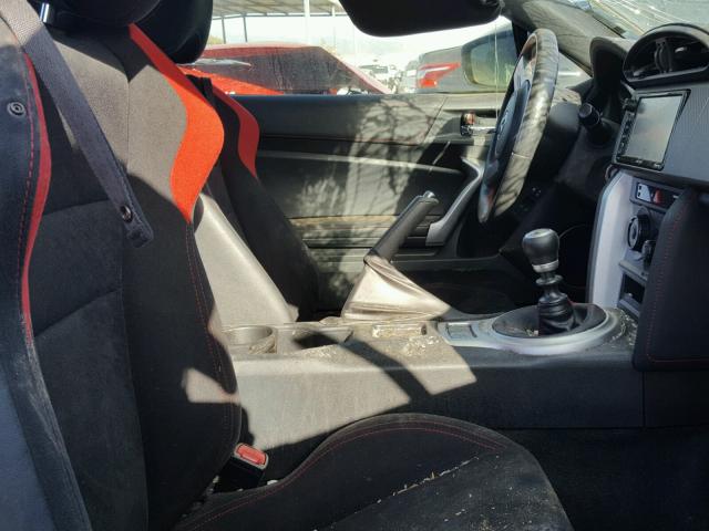 JF1ZNAA11G9702684 - 2016 TOYOTA SCION FR-S BLACK photo 5