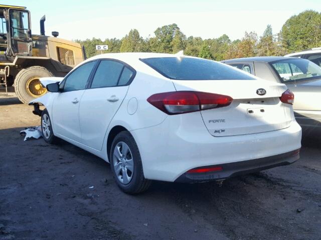 3KPFK4A79HE086967 - 2017 KIA FORTE LX WHITE photo 3