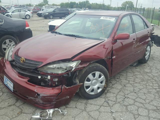 4T1BE32K33U159419 - 2003 TOYOTA CAMRY MAROON photo 2