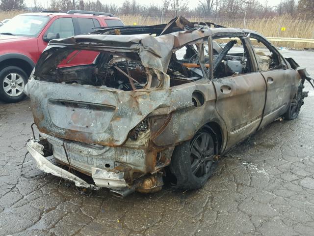 4JGCB65E18A084927 - 2008 MERCEDES-BENZ R 350 BURN photo 4