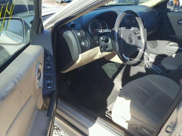 2G2WP552581112388 - 2008 PONTIAC GRAND PRIX GOLD photo 9