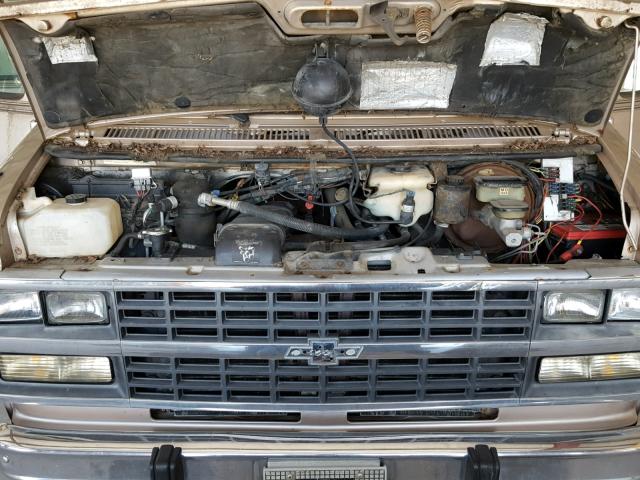 1GBEG25K2RF117732 - 1994 CHEVROLET G20 TAN photo 7