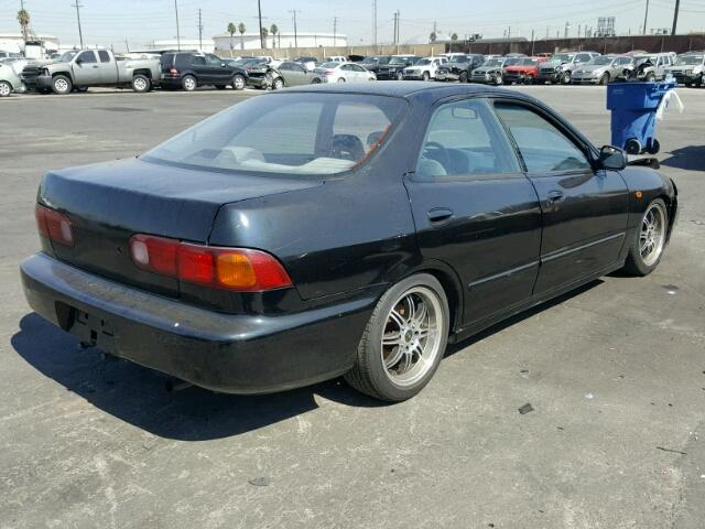 JH4DB7555TS002617 - 1996 ACURA INTEGRA LS BLACK photo 4