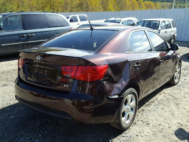 KNAFU4A20A5227776 - 2010 KIA FORTE EX MAROON photo 4