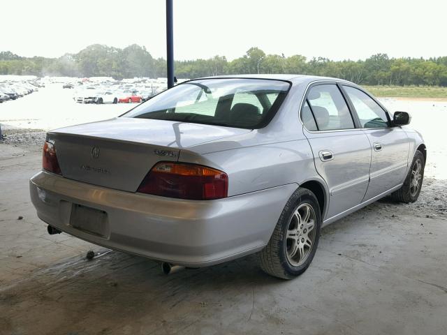 19UUA5641XA028370 - 1999 ACURA 3.2TL SILVER photo 4