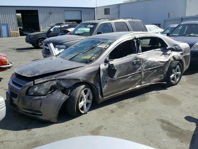 1G1ZC5E14BF131583 - 2011 CHEVROLET MALIBU 1LT GOLD photo 2