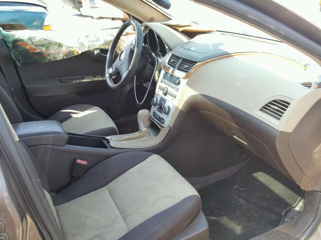 1G1ZC5E14BF131583 - 2011 CHEVROLET MALIBU 1LT GOLD photo 5