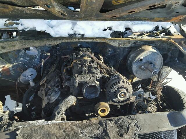 1GCEC19T65E140645 - 2005 CHEVROLET SILVERADO BURN photo 7