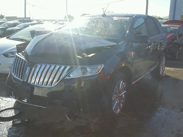 2LMDJ8JK7BBJ34227 - 2011 LINCOLN MKX BLACK photo 2