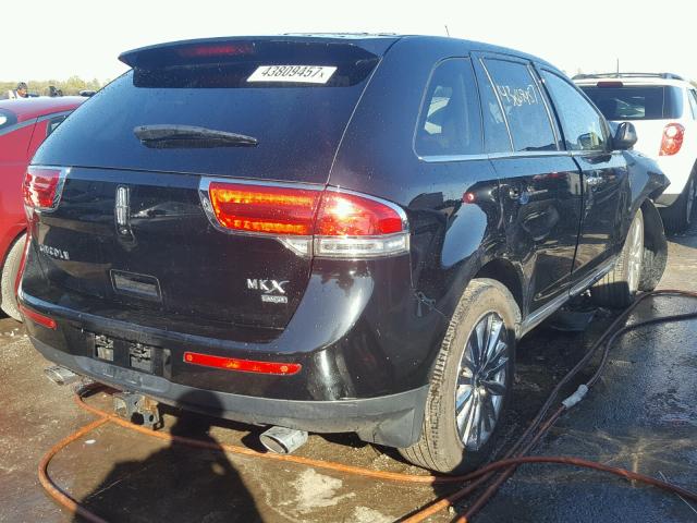 2LMDJ8JK7BBJ34227 - 2011 LINCOLN MKX BLACK photo 4