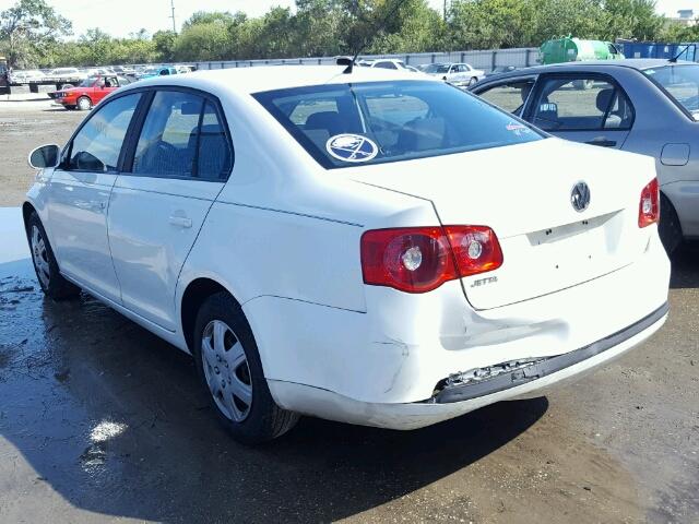 3VWGF71KX7M136761 - 2007 VOLKSWAGEN JETTA WHITE photo 3