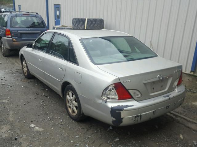 4T1BF28B42U202839 - 2002 TOYOTA AVALON XL Сұр фото 3