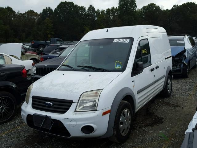 NM0LS7DN5AT012261 - 2010 FORD TRANSIT CO WHITE photo 2