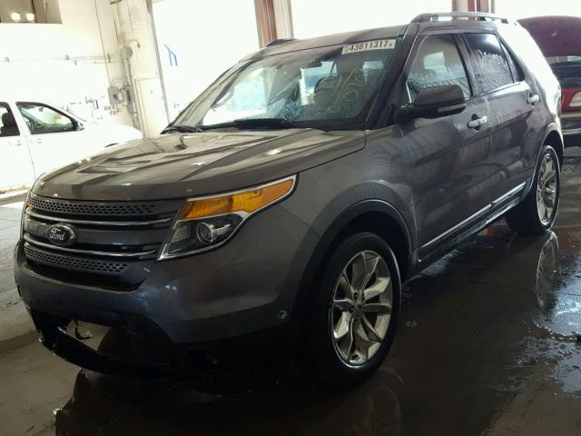 1FMHK8F82CGA80708 - 2012 FORD EXPLORER L GRAY photo 2