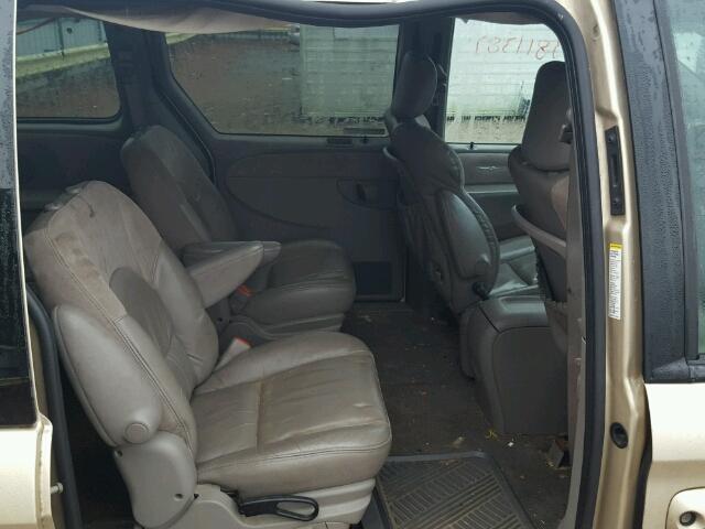 2C8GP64L91R241045 - 2001 CHRYSLER TOWN & COU Qızıl foto 6